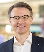 Dominique SCHELCHER